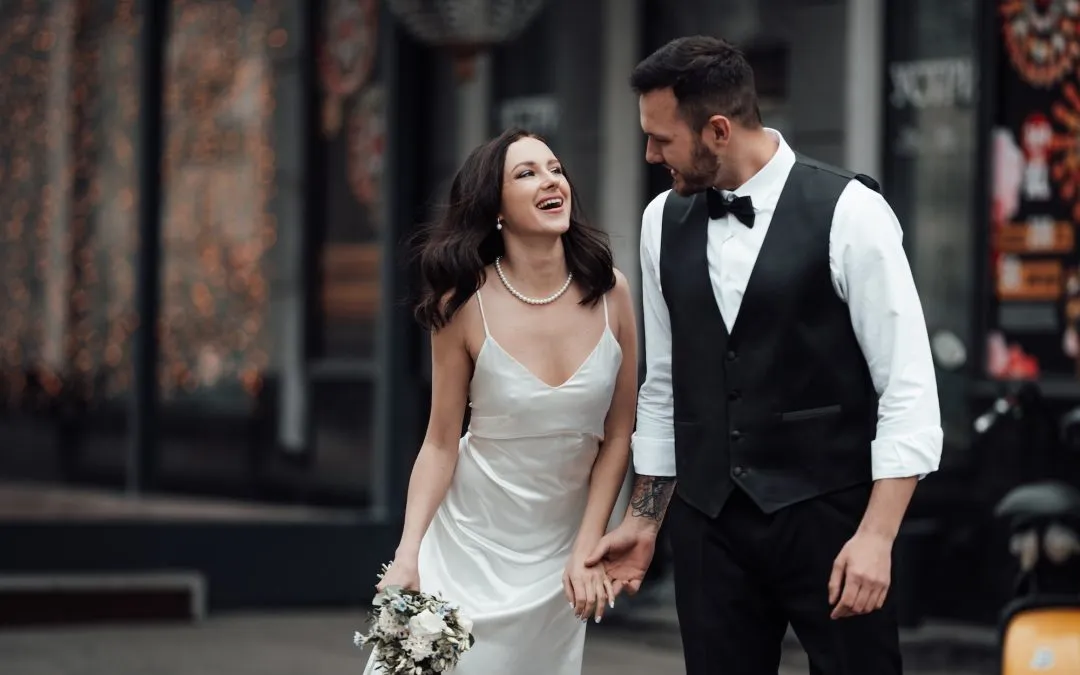 What Is A Wedding Photographer’s Yearly Salary?