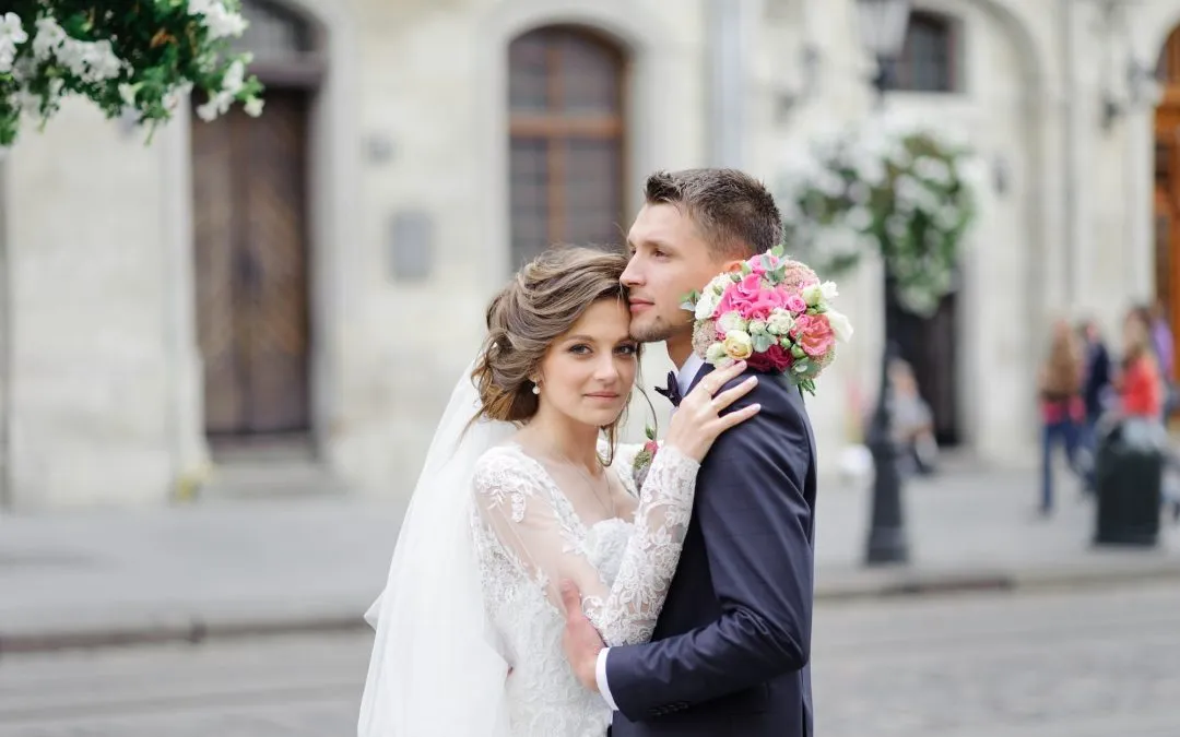 What Is An Appropriate Tip For A Wedding Photographer?